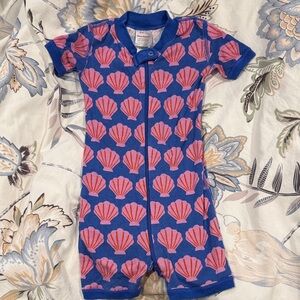 Hanna Andersson Seashell Short-Sleeve One-Piece 2T
